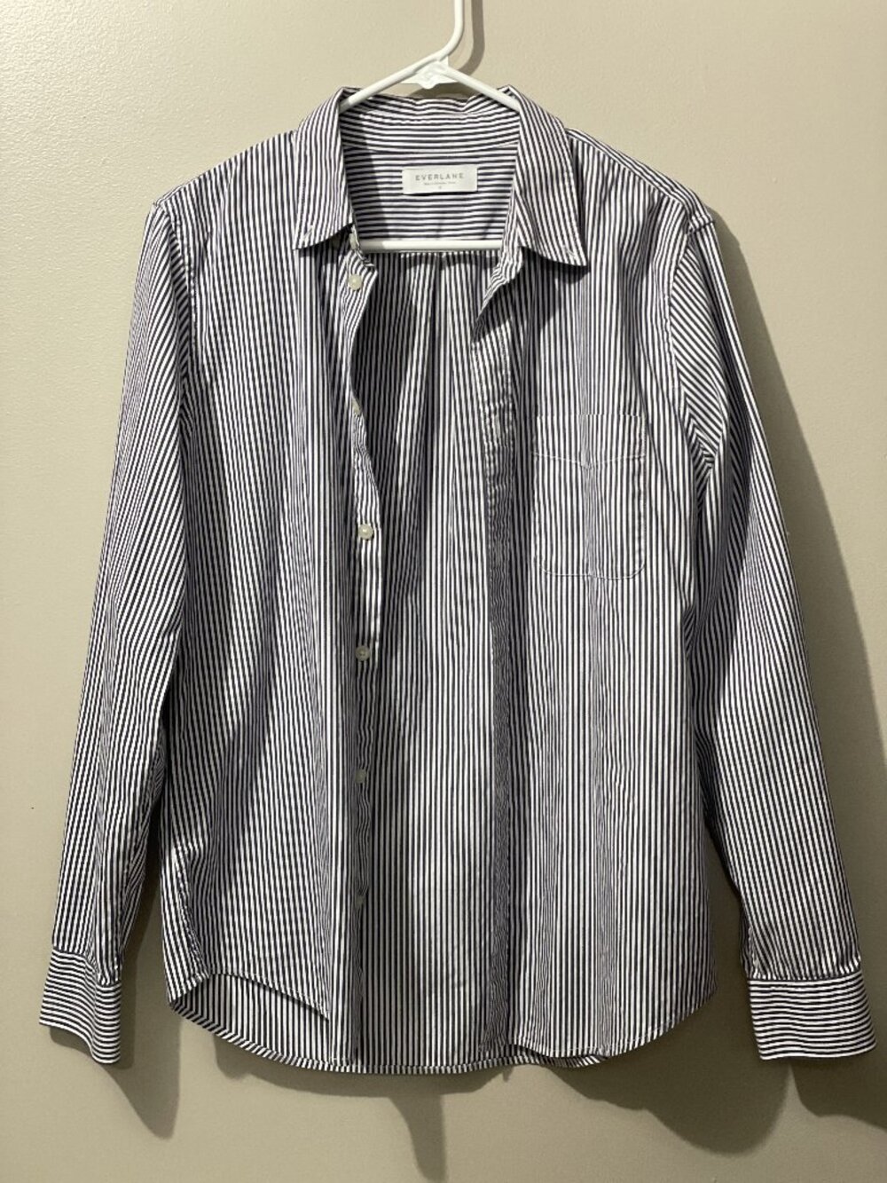 Everlane Striped Button-Down Shirt (MEDIUM)